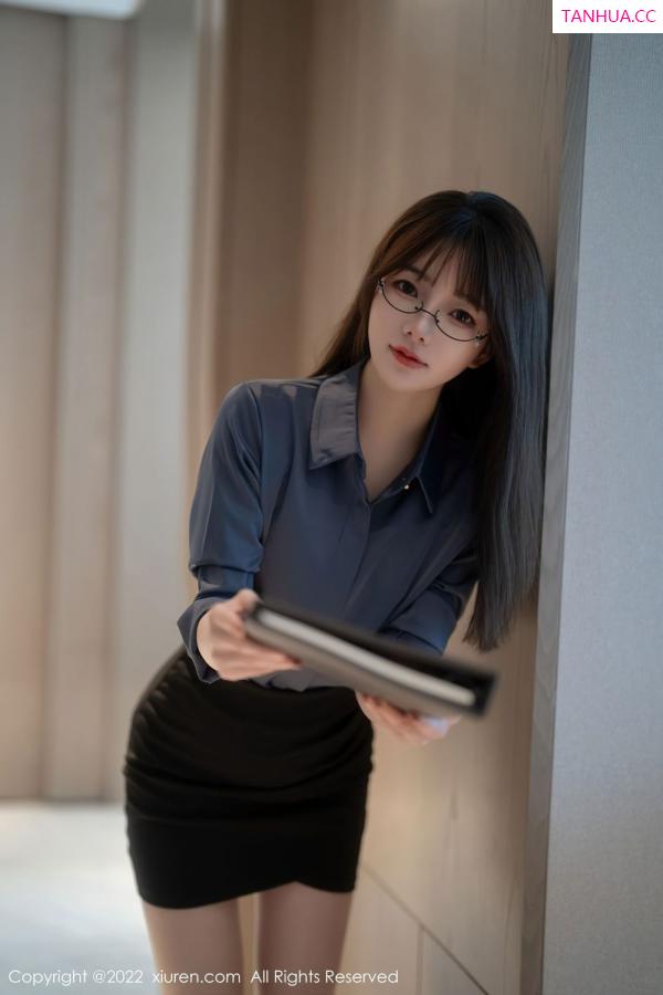 婠婠么  [XiuRen]高清写真图 2022.08.11 No.5419 婠婠么第14张图片